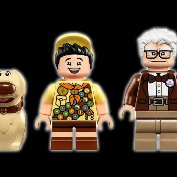 LEGO Disney Up House - NWT - Picture 5 of 7